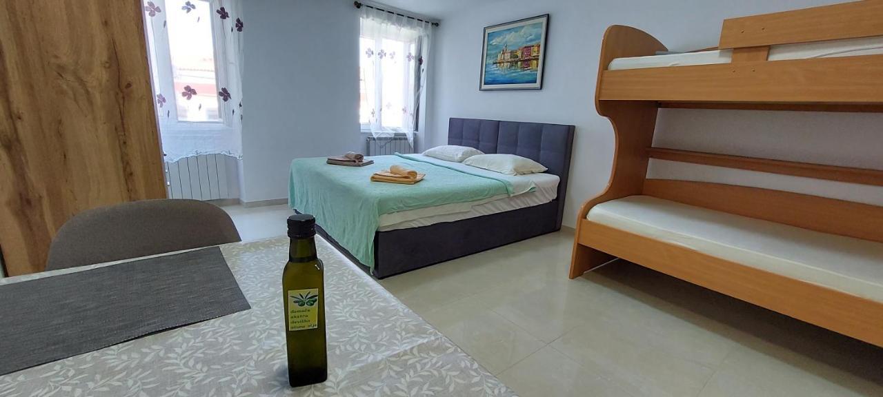 Apartmaji Jurcan Izola Exterior photo